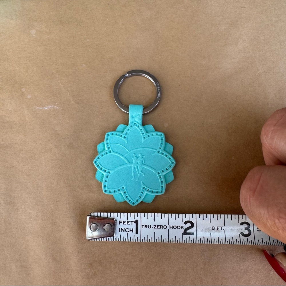 Tiffany & Co Nike 2007 Turquoise San Francisco Marathon Leather Key Chain SPAIN - Picture 10 of 10